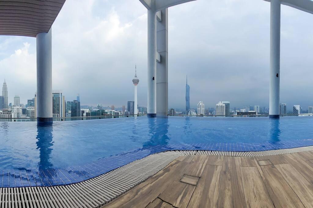 Apartemen Col 108b Modern Klcc Balcony View & Infinity Pool